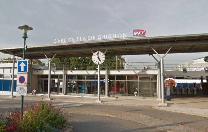 Gare de Plaisir - Grignon